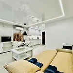 Pod Brzozami Апартаменты Гонски