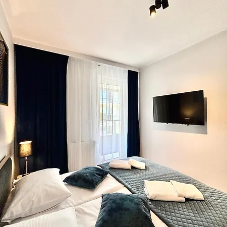 Pod Brzozami Apartment *